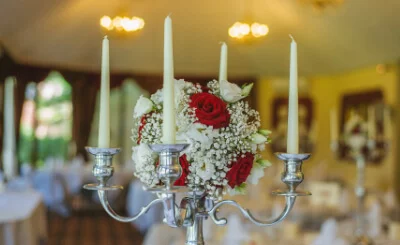 Festliche Kerzen für besondere Anlässe wie Hochzeit und Geburtstag im Kerzenparadies Jess