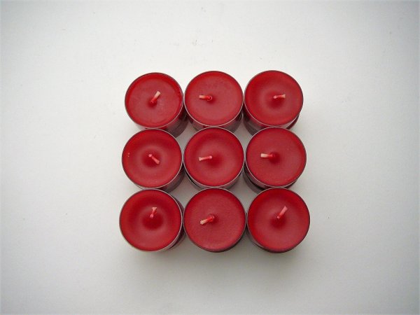 Teelichter in transparenter Hülle, 18er Box, Rot - Rubin
